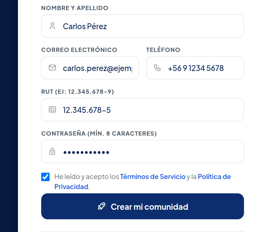 Tu cuenta de administrador: nombre, correo, teléfono, RUT, contraseña, la casilla He leído y acepto los términos, y el botón Crear mi comunidad.