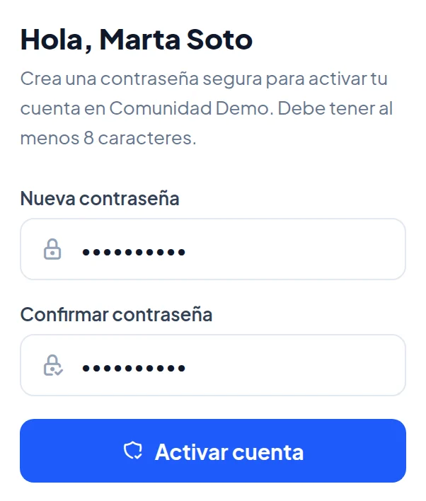 Página Hola, Marta Soto en el teléfono, con los campos Nueva contraseña y Confirmar contraseña y el botón Activar cuenta.